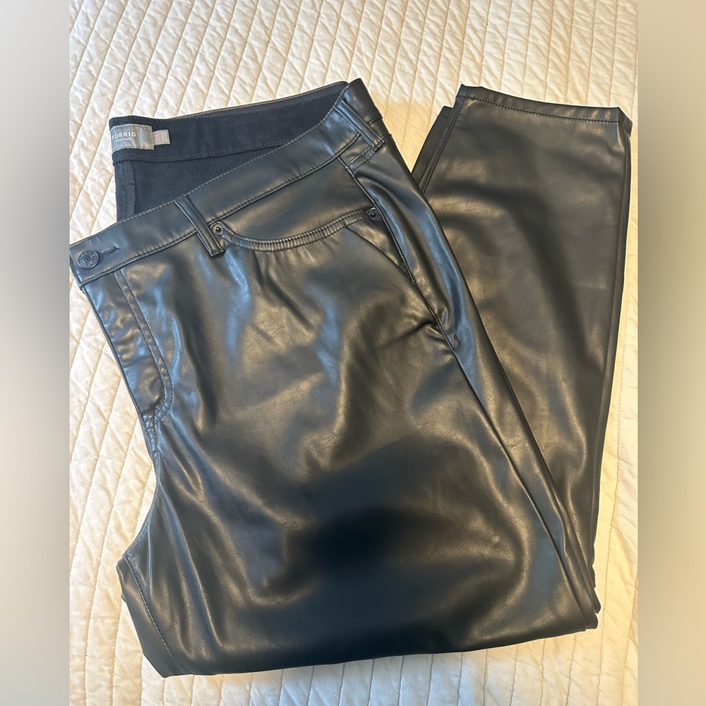 Torrid Women's Perfect Skinny Faux Leather Mid Rise Pant
